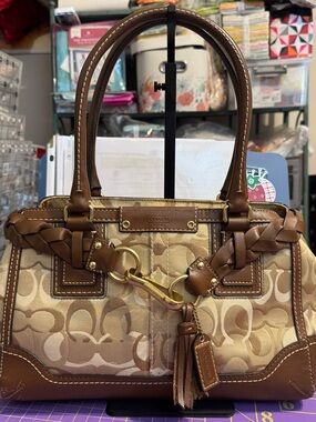 Coach 2006 Hampton Beige Signature Canvas Jacquard Satchel w/Brown Leather Trim
